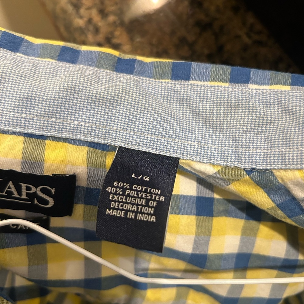 Men’s casual button up - Picture 6 of 6